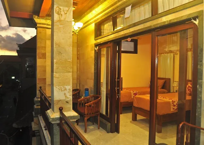 招待所 Inten House