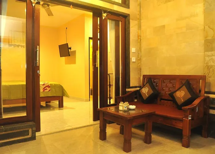 Inten House *