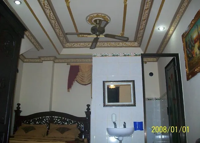 Inten House 招待所